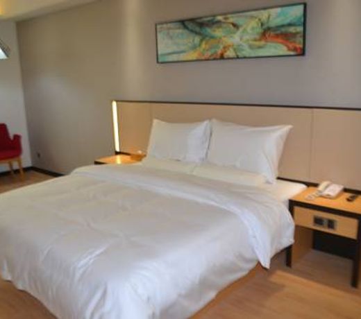 Elan Hotel Yangzhou Baoying Bus Station Selected