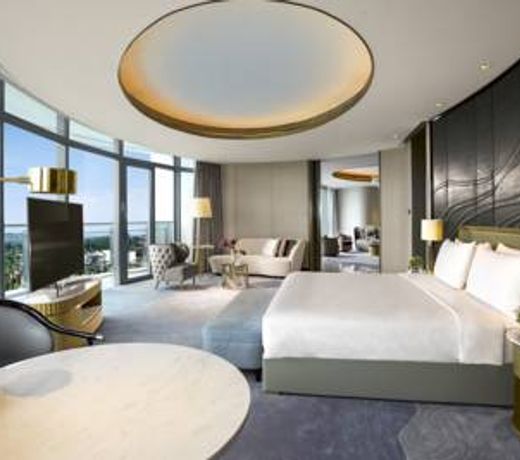 Atlantis Sanya - Breakfast is extended to 2 PM for guest who stay in 2023
