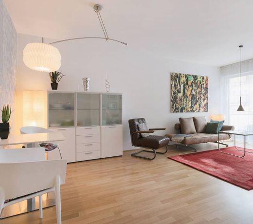 modern living in Dresden Neustadt