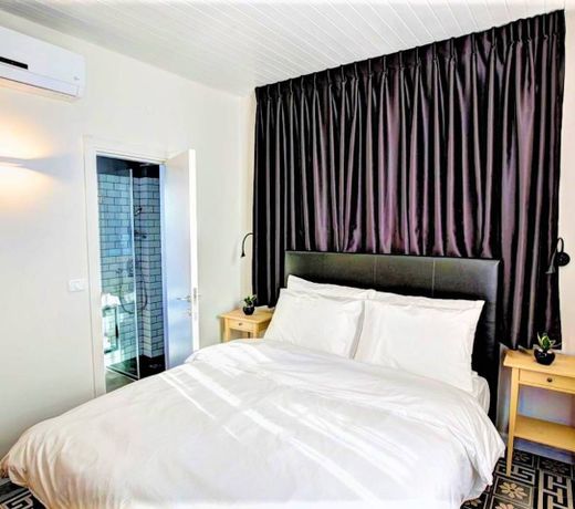 City Port Hotel