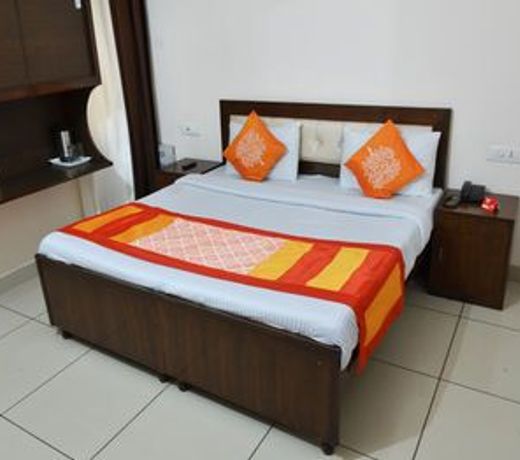 OYO 6298 Motel Divine