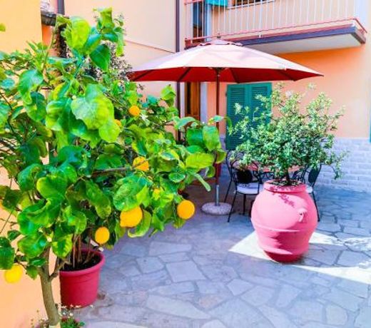 Cuore di Nozzano Castello