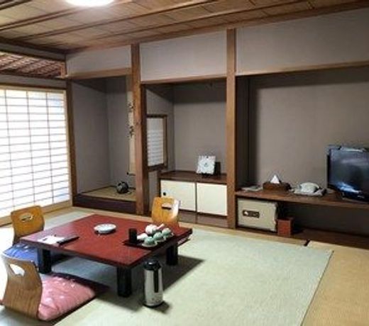 Stay with Pet Murasawa