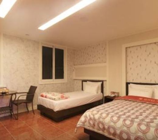 Narbone Motel
