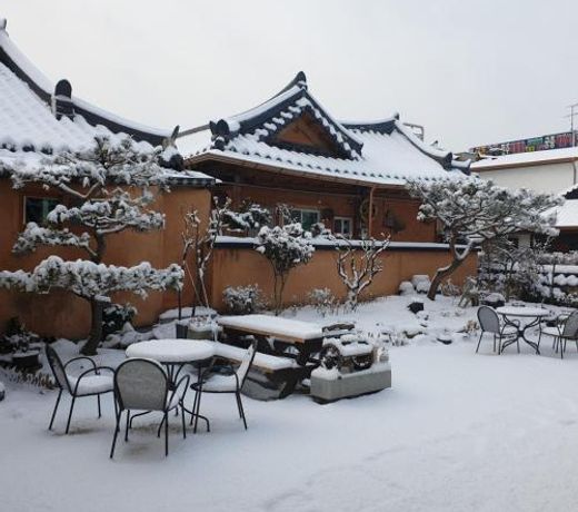 Hanok Hyeyum