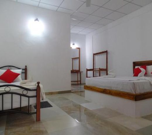 Amaya River Side Homestay