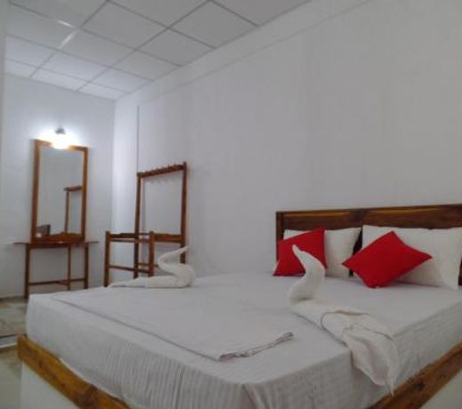 Amaya River Side Homestay