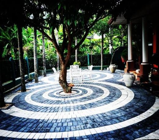 One and Only Apartment