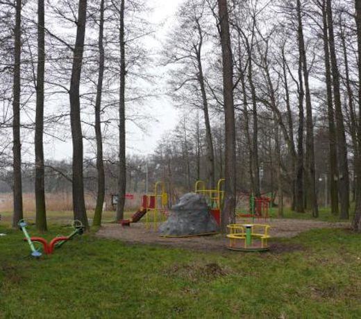 Domek nad jeziorem