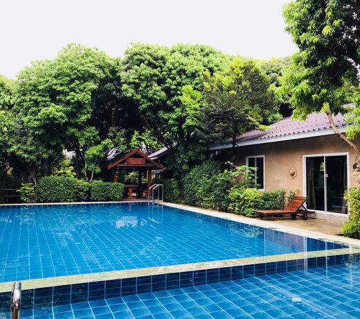 Muntra Garden Resort