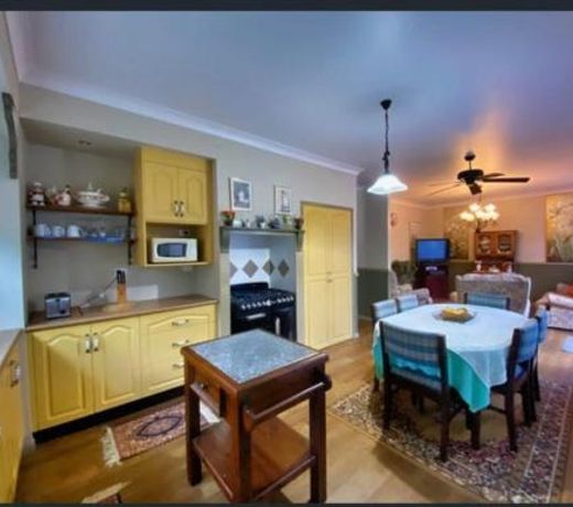 GOLDEN LACE B&B
