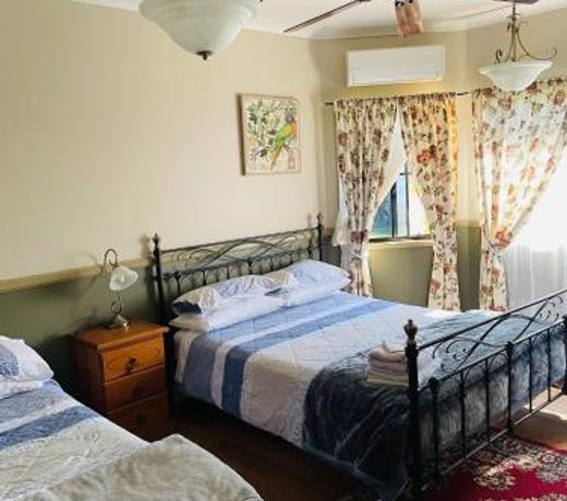 GOLDEN LACE B&B