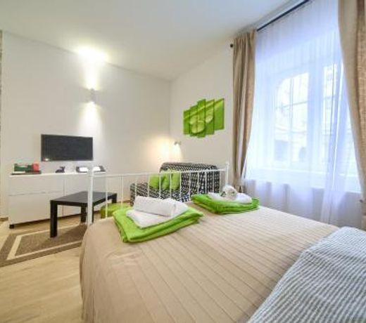 Logo apartments 5 min walk to main square