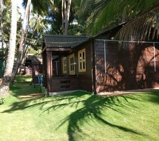 The Cool Huts