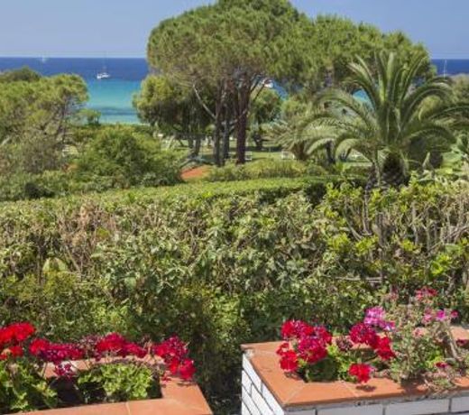 Villetta Biodola Beach