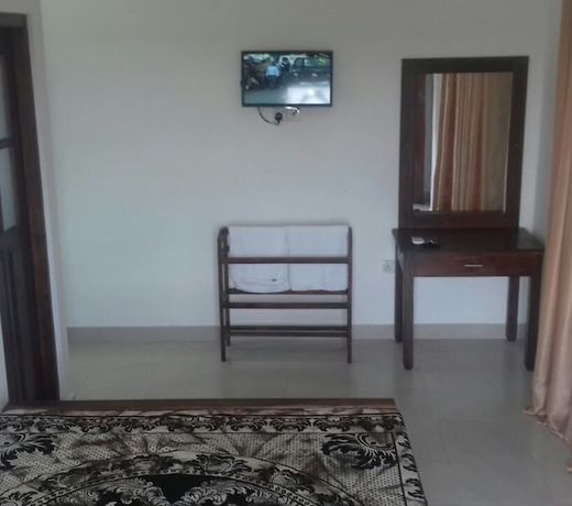 Padmasiri Holiday Resort