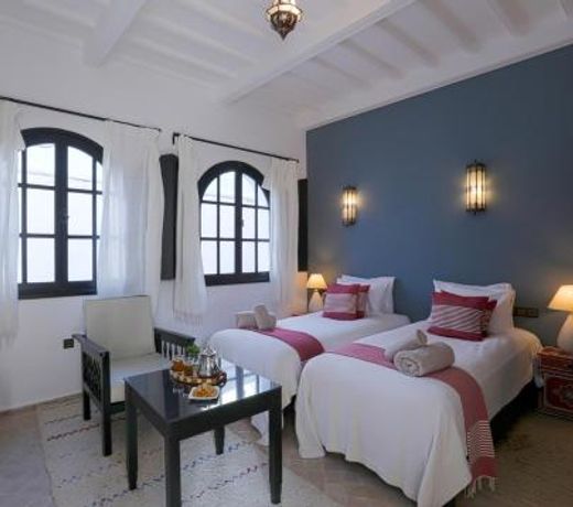 Riad Dar Awil