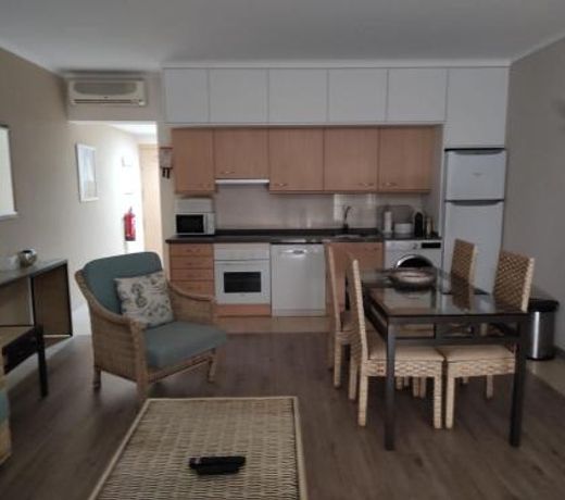 Luxury Apartment, Marina, Beach & Pool
