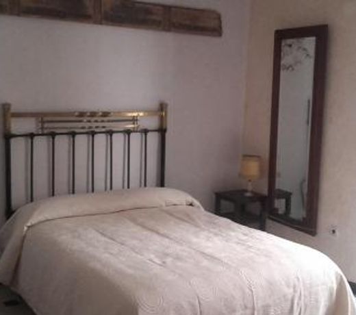 Casa Cossio