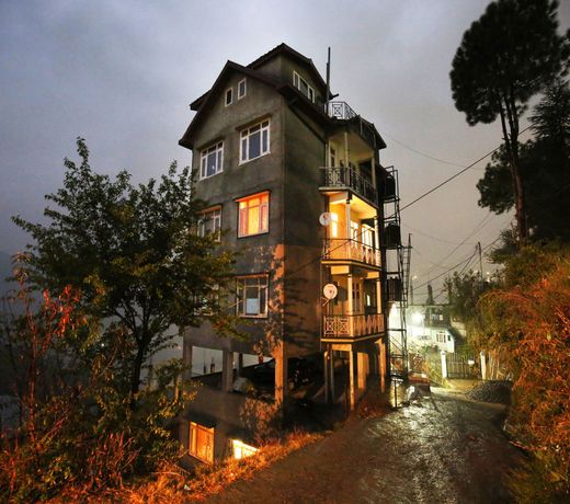 OYO 10860 Home Modern 3BHK Rajhana New Shimla
