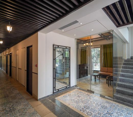 Triose Boutique Hotel