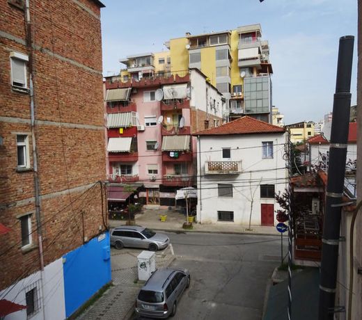 Buff Hostel Tirana