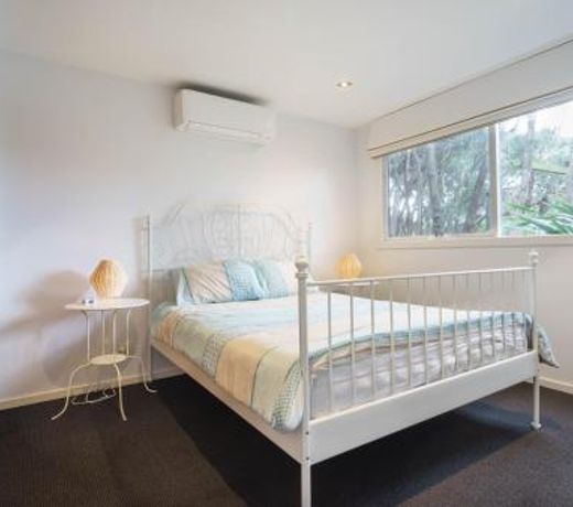 Our Escape at Rye - Modern Beachouse