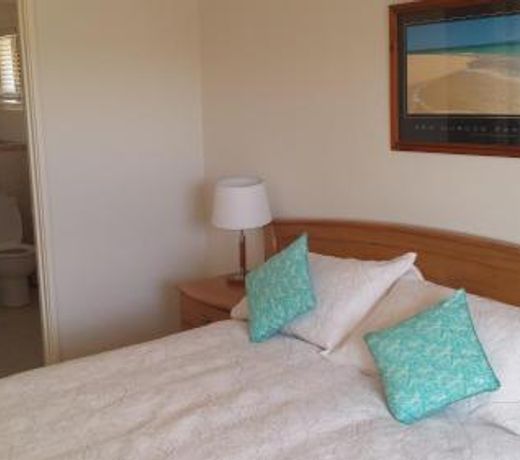 Alexander Drive B & B