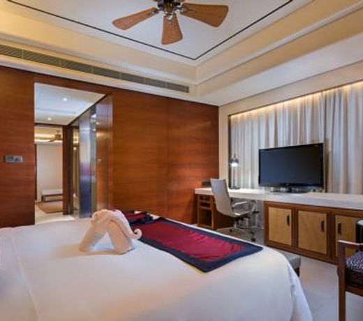 Holiday Sanya City Center