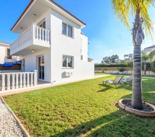 Nissi Gardens Villa