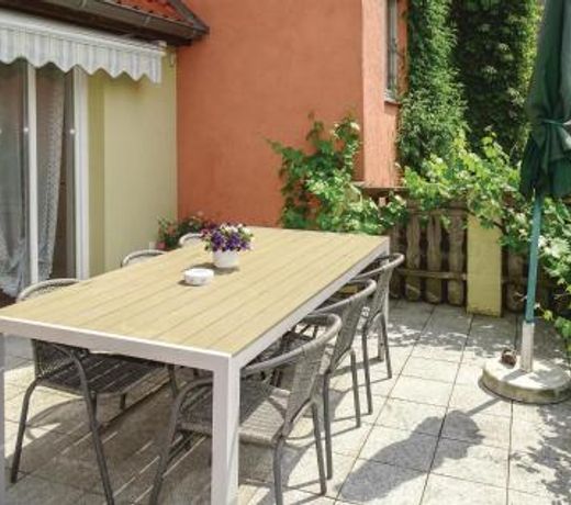 Amazing Apartment In Wismar With 3 Bedrooms, Sauna And Wifi