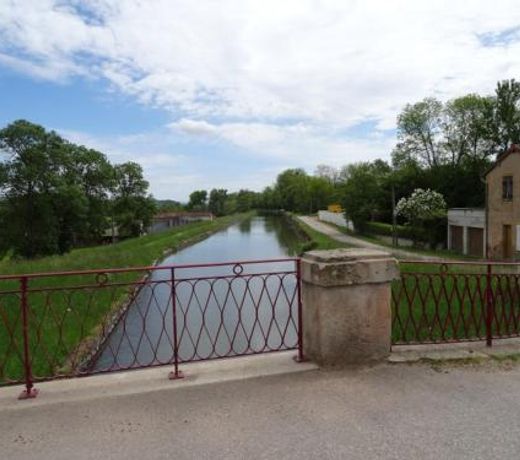 Le Chantemerle