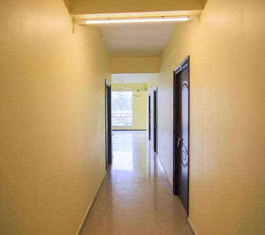 OYO 10743 Silver Villa Guest House