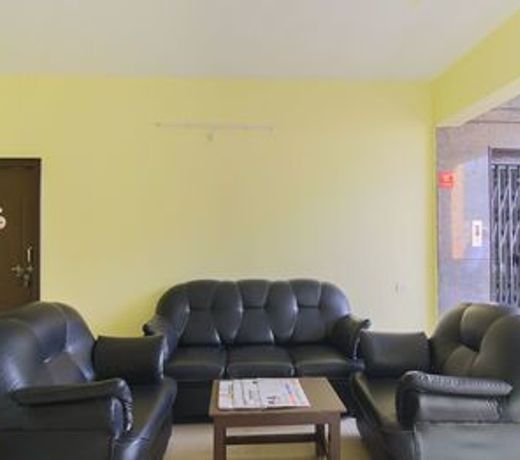 OYO 10743 Silver Villa Guest House