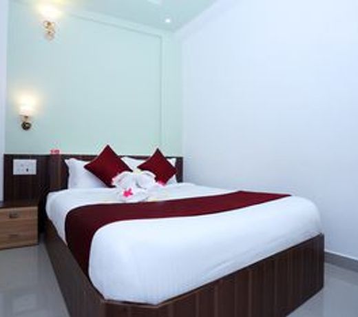 OYO 10151 Hotel Forest Inn