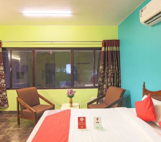 OYO 10709 Hotel SBT