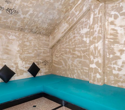 OYO 15746 29 Bungalow