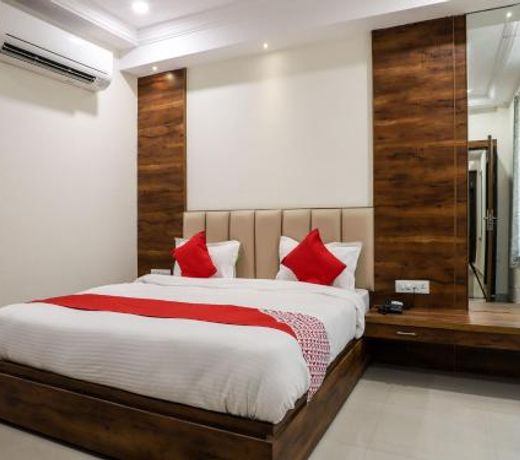 Adya Inn