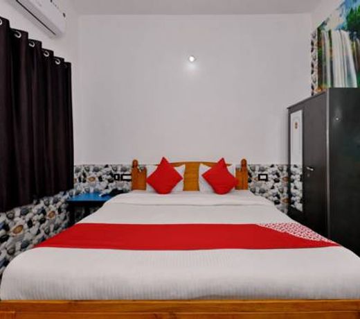 OYO 10809 LITTLE STAR (MARCELO PLACE)