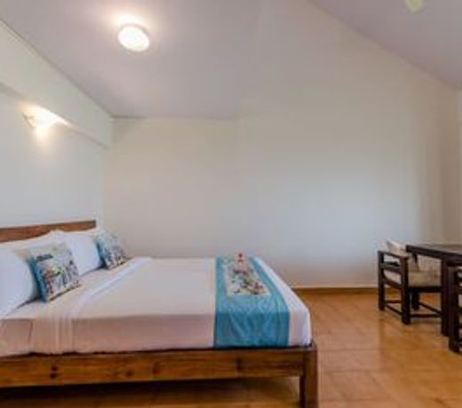 OYO 10956 Oliva Resorts