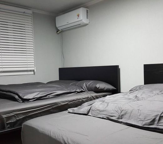 Ng House