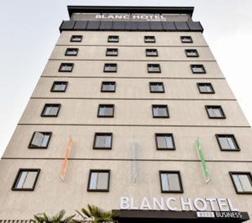 Blanc Business Hotel