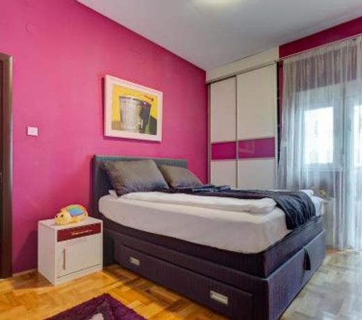 Delta City Rooms