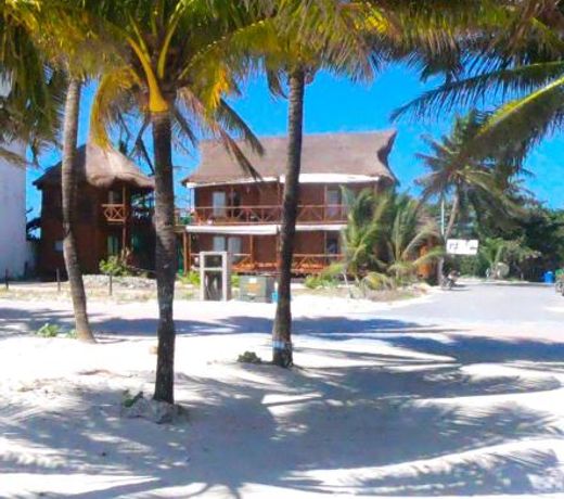 Palmeras de Mahahual Cabañas