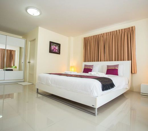 Family Guesthouse Rawai