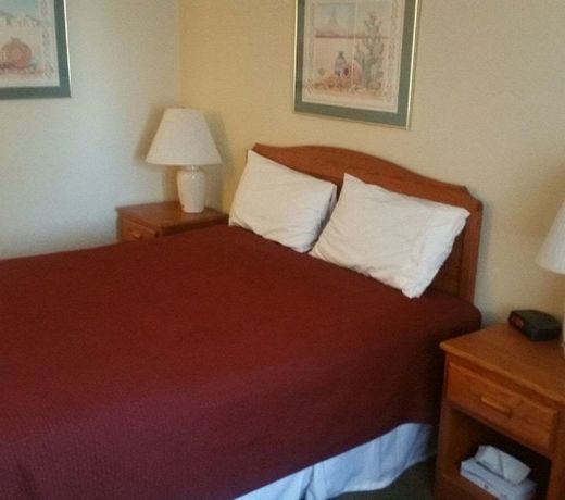 Bent Fort Inn