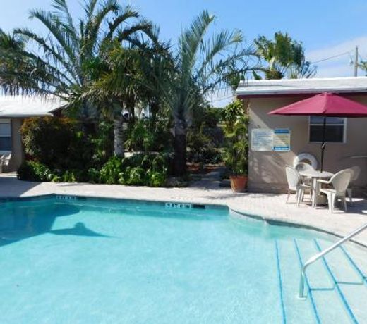 INN LEATHER GUEST HOUSE-GAY MALE ONLY