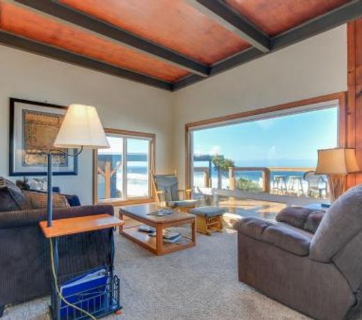 Gleneden BeachFront Getaway