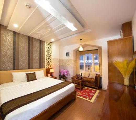 Symphony Hotel