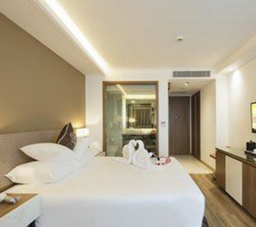 Comodo Nha Trang Hotel